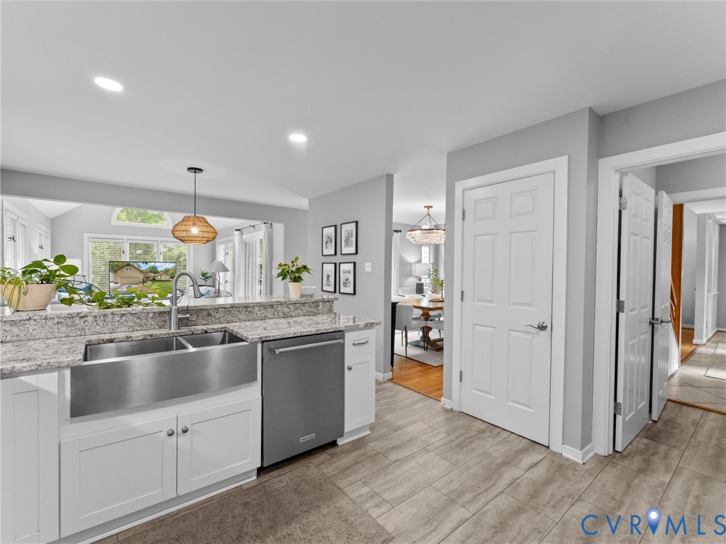 6310 Walnut Bend Ter