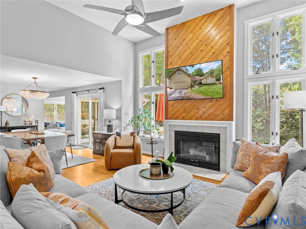 6310 Walnut Bend Ter