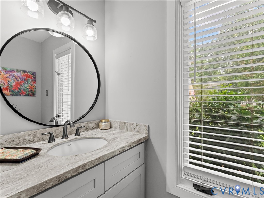 6310 Walnut Bend Ter