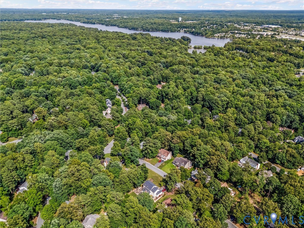 6310 Walnut Bend Ter