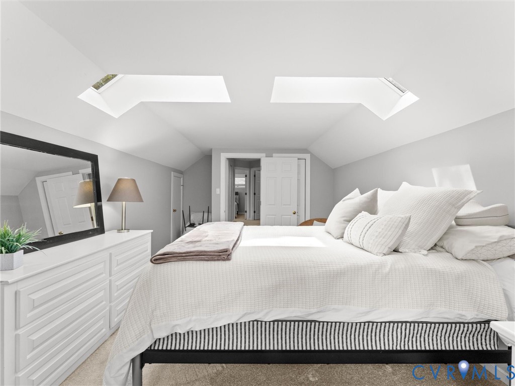 6310 Walnut Bend Ter