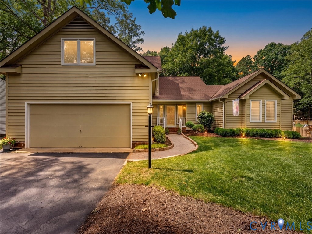 6310 Walnut Bend Ter