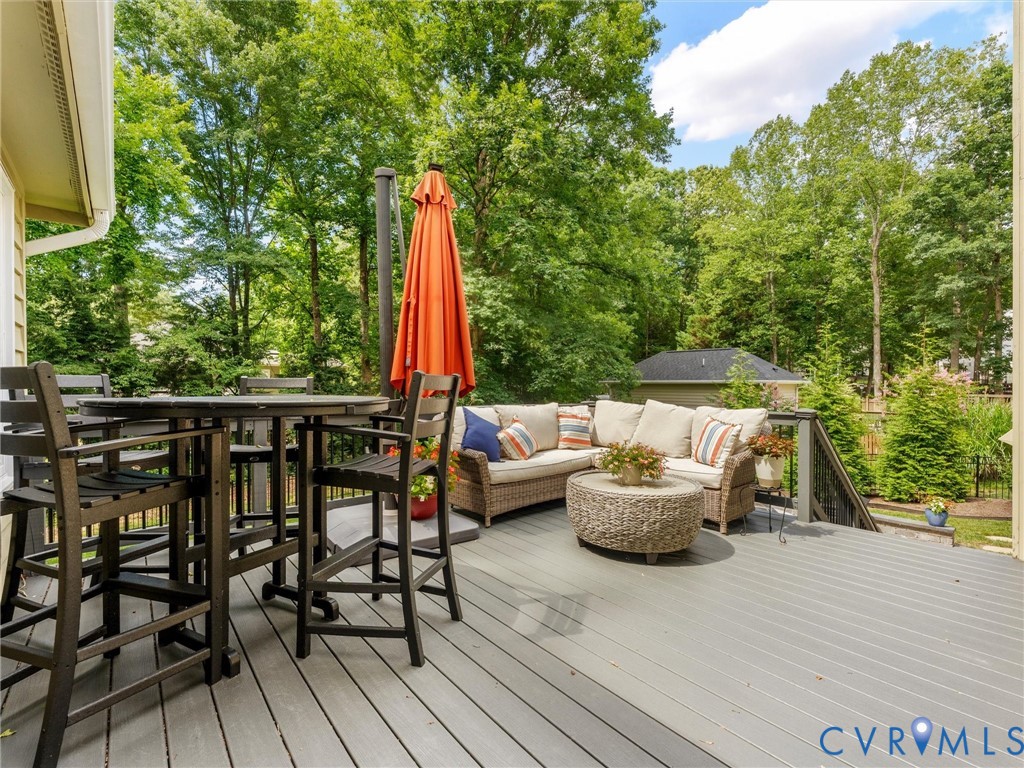 6310 Walnut Bend Ter