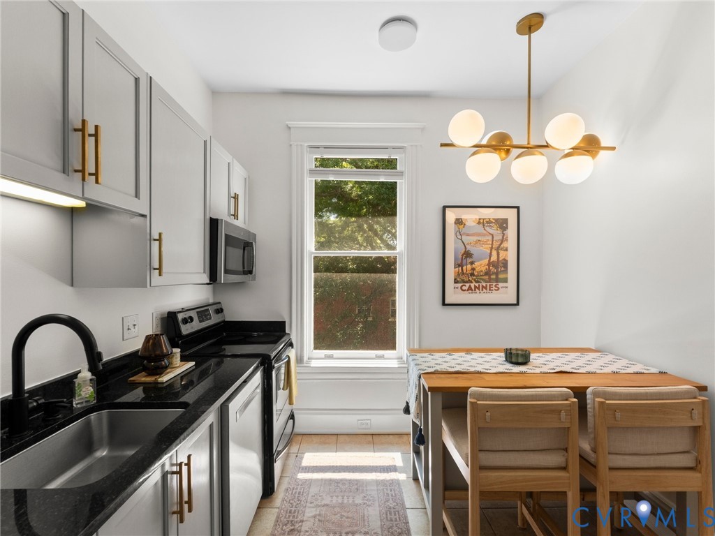 701 N Allison St Unit#U9