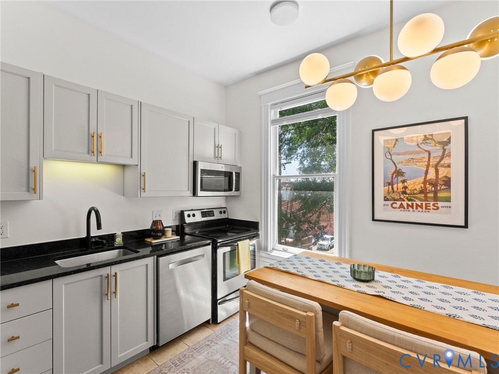 701 N Allison St Unit#U9