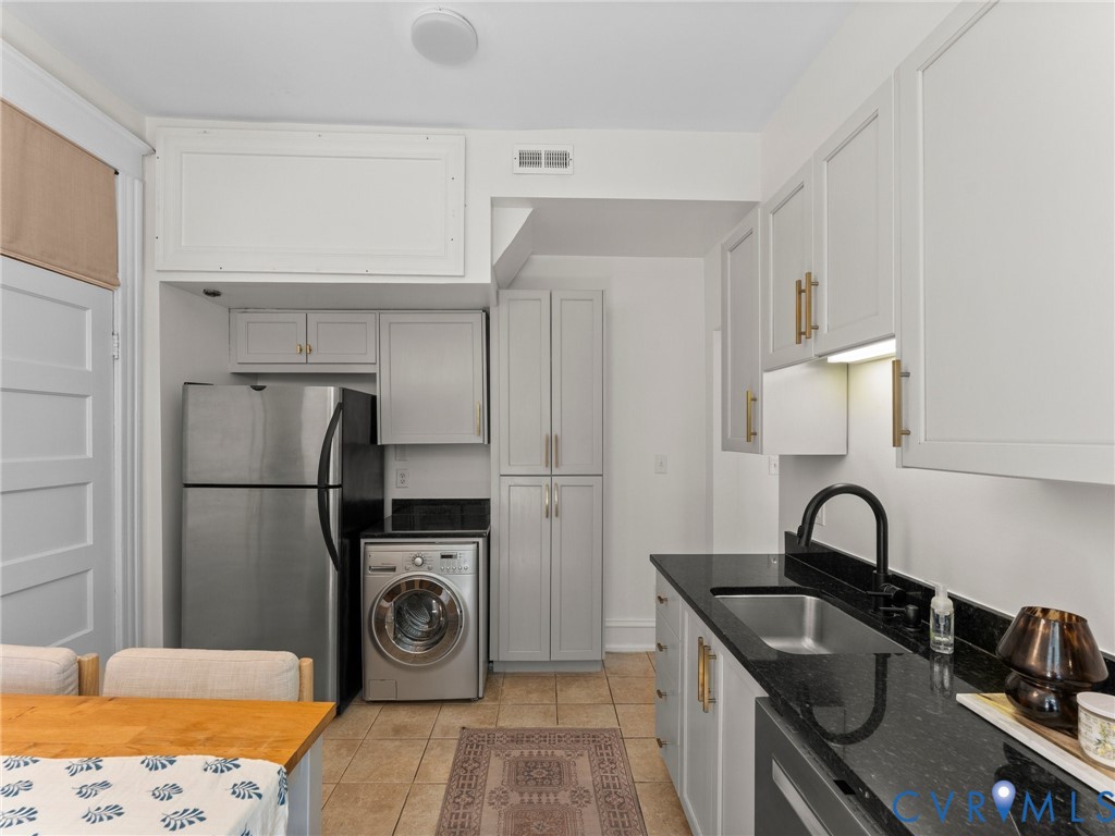 701 N Allison St Unit#U9