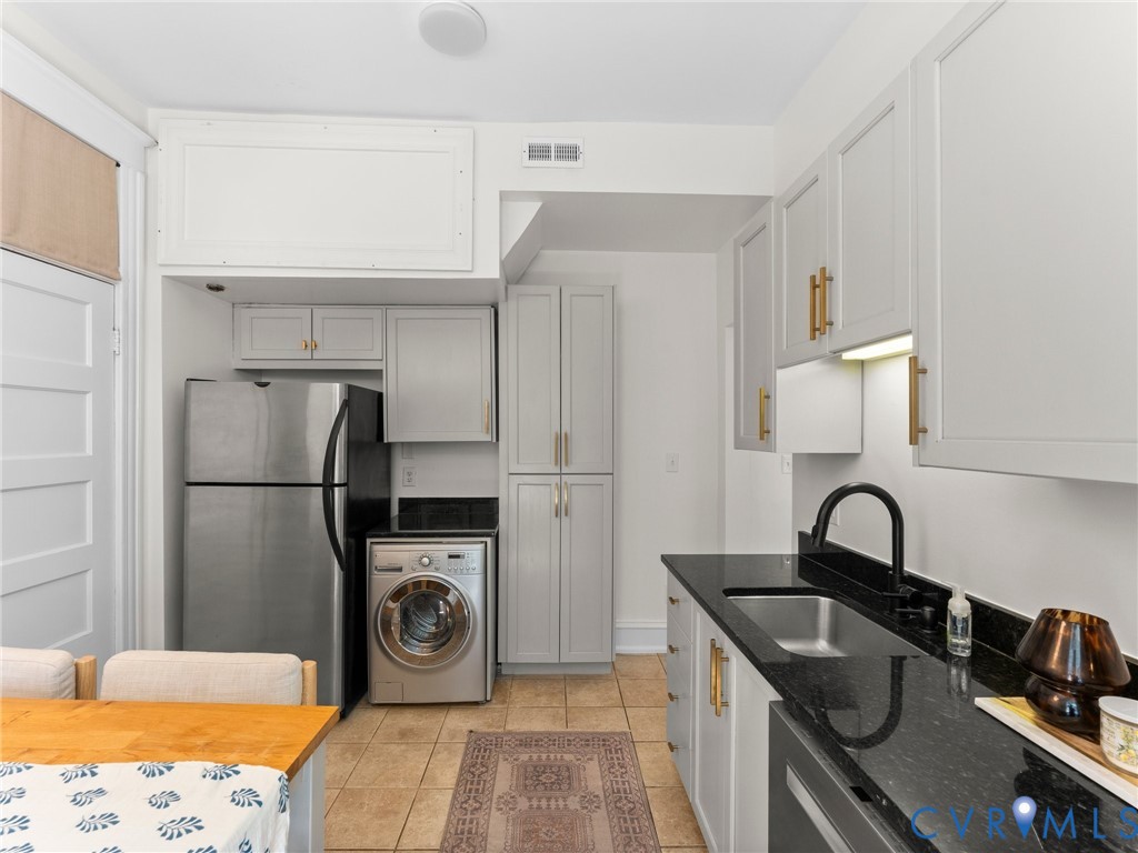 701 N Allison St Unit#U9