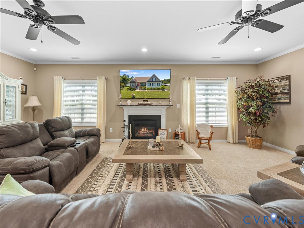20001 Talon Point Dr