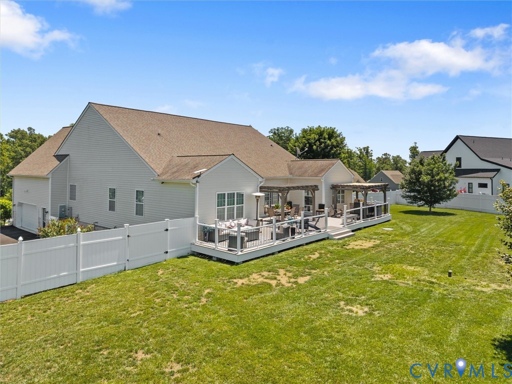 20001 Talon Point Dr