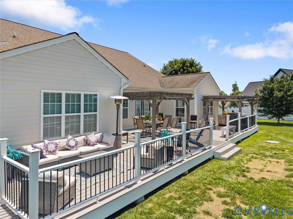 20001 Talon Point Dr