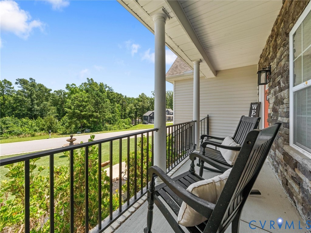 20001 Talon Point Dr