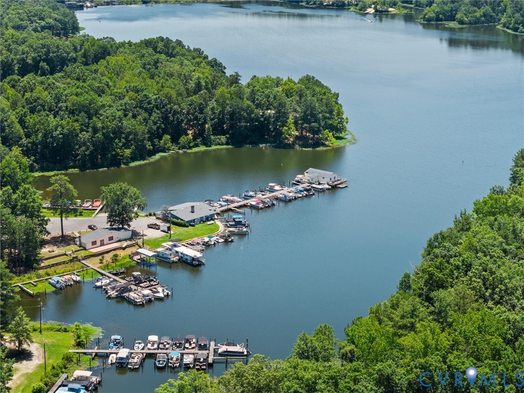 20001 Talon Point Dr