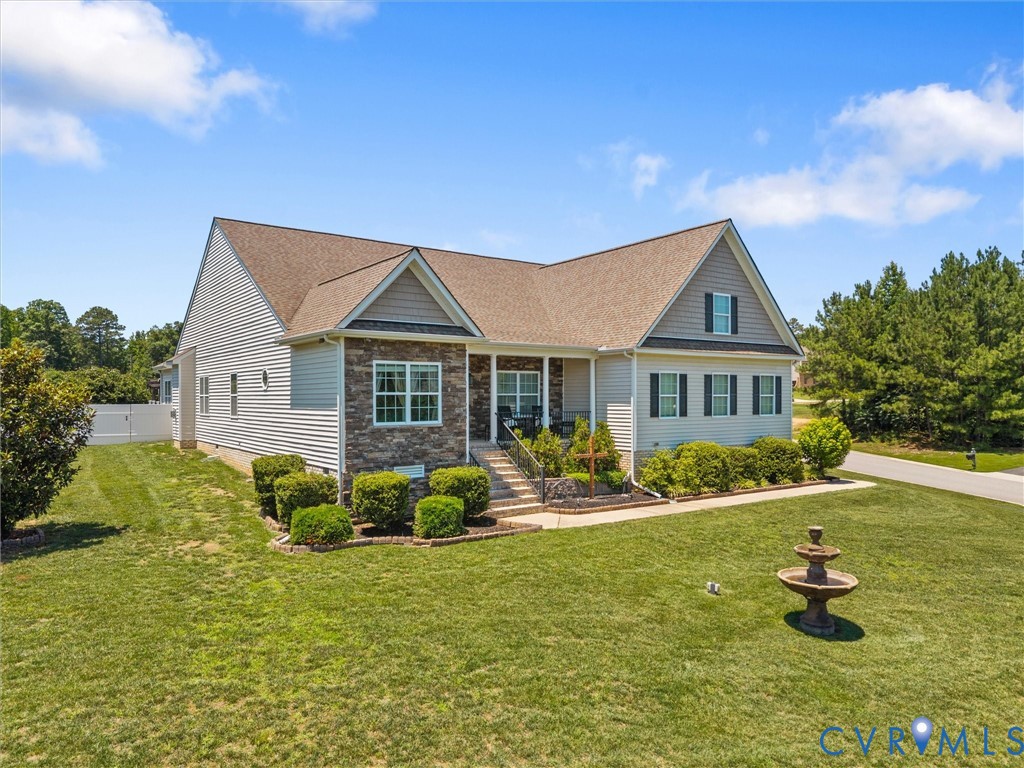 20001 Talon Point Dr