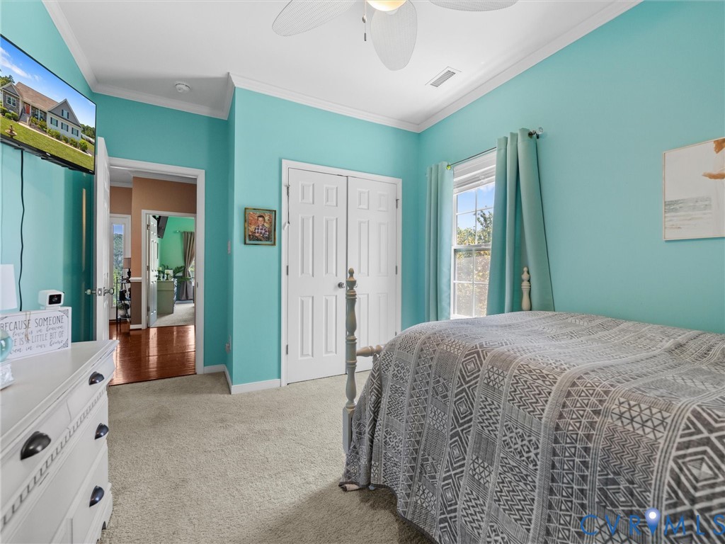 20001 Talon Point Dr