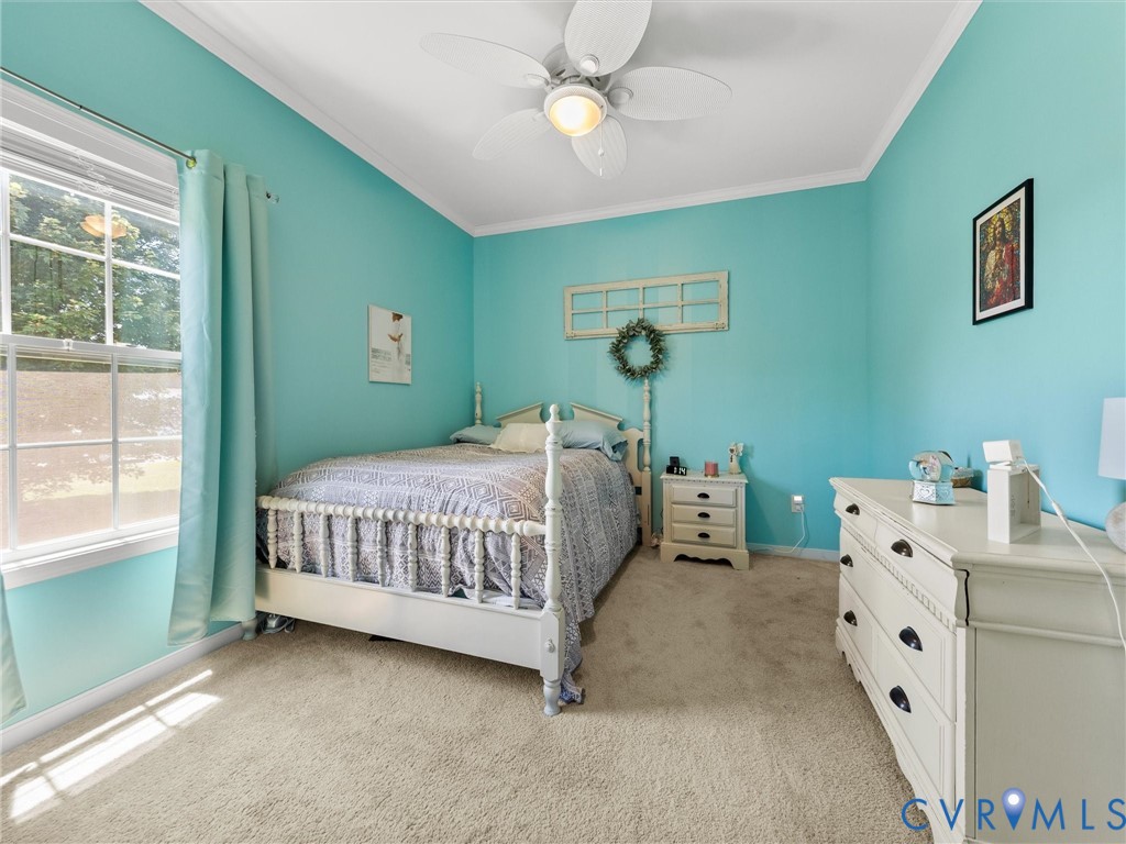 20001 Talon Point Dr