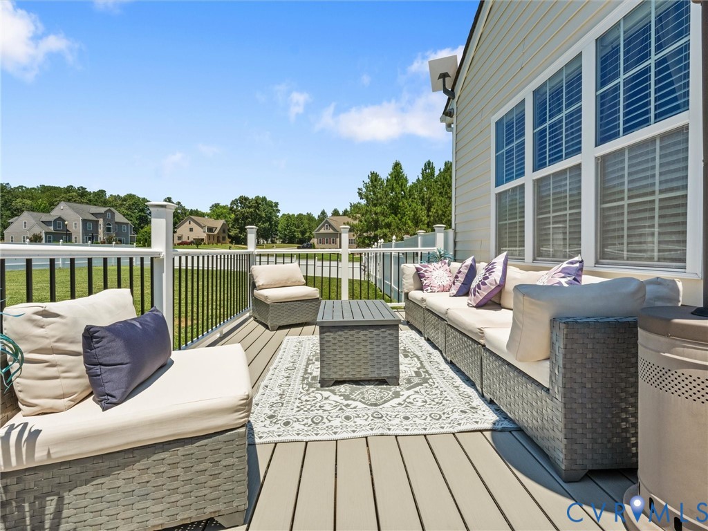 20001 Talon Point Dr