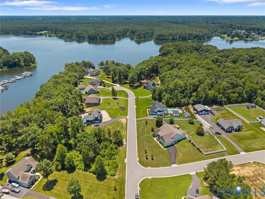 20001 Talon Point Dr
