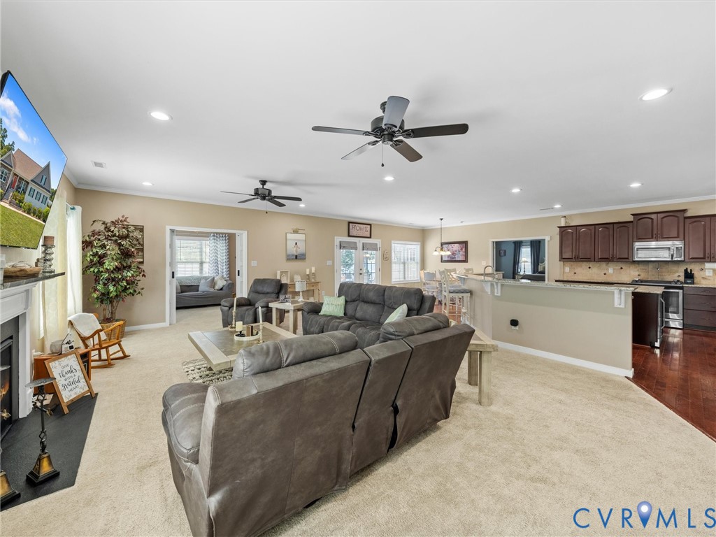 20001 Talon Point Dr