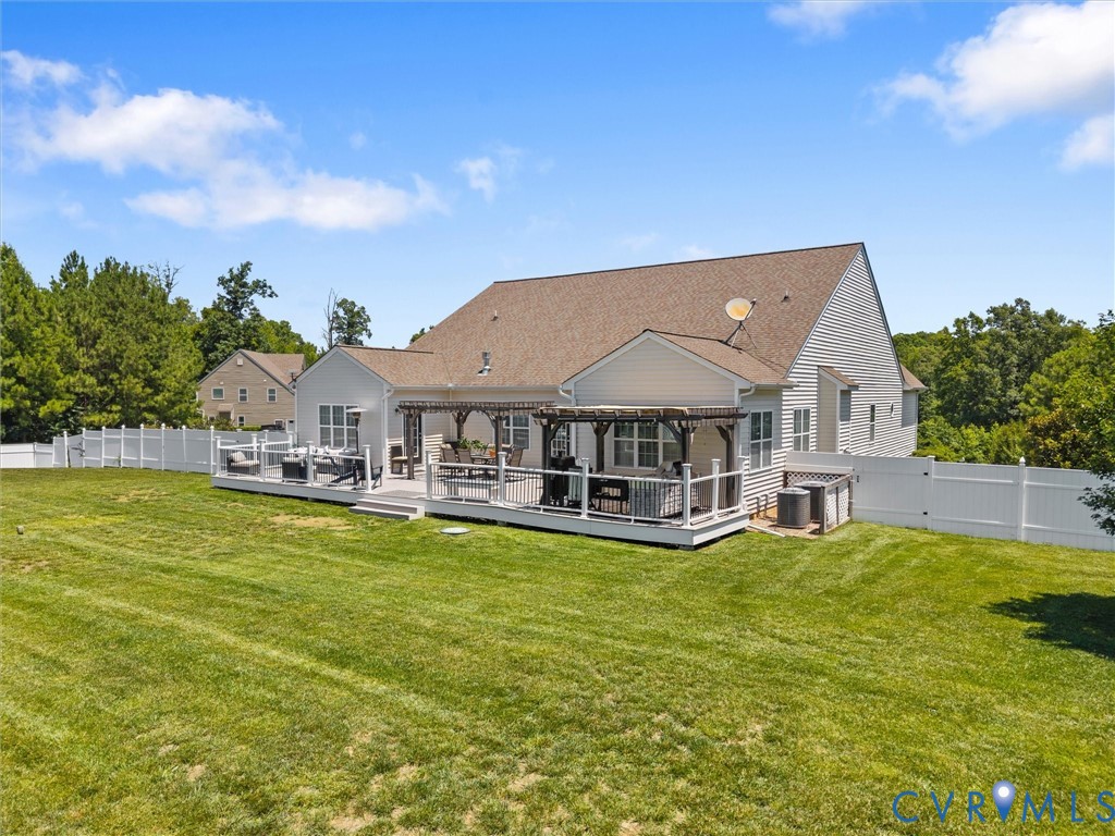 20001 Talon Point Dr