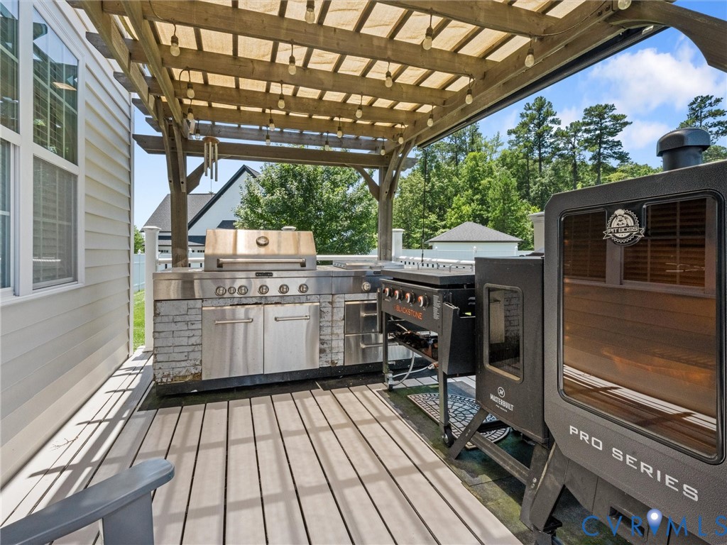 20001 Talon Point Dr