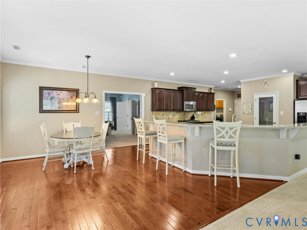 20001 Talon Point Dr