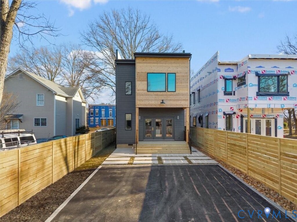 2202 3rd Ave