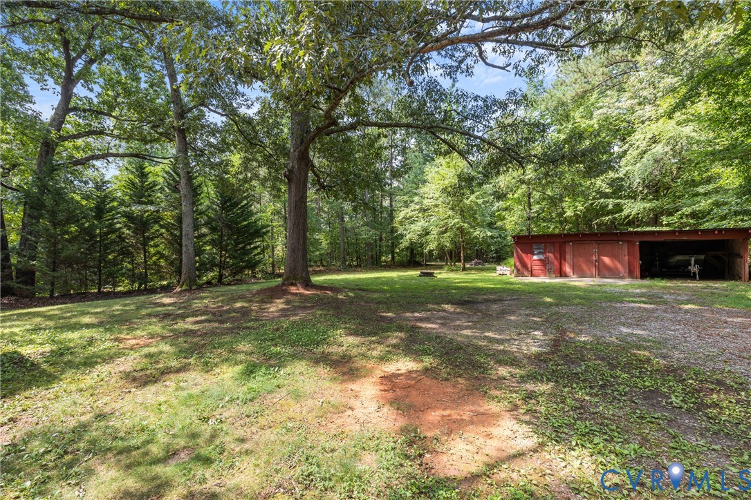 13107 Five Forks Rd
