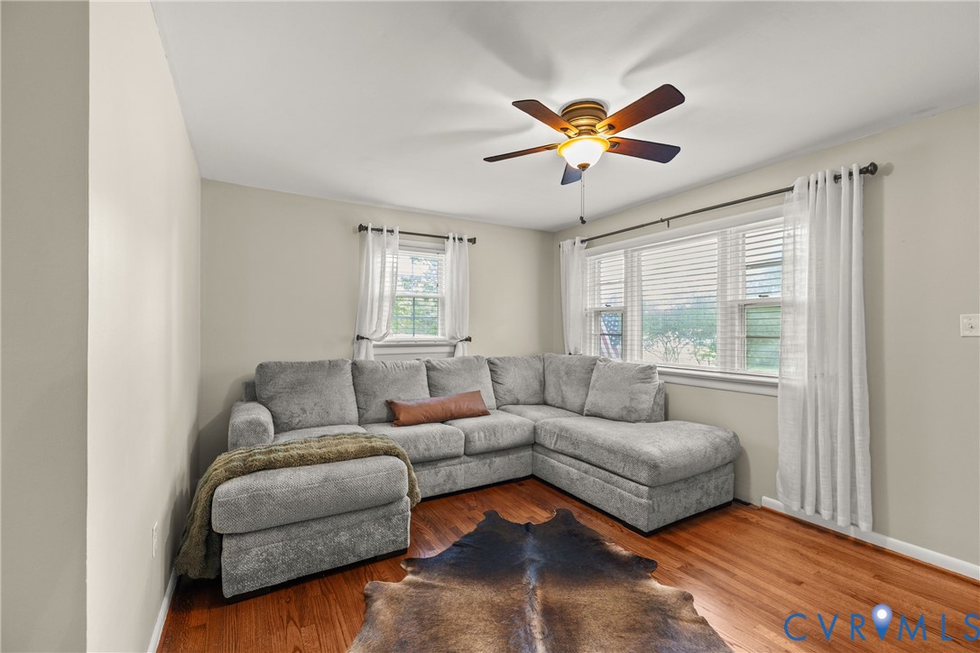 13107 Five Forks Rd