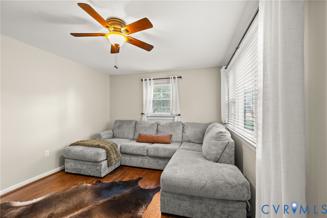 13107 Five Forks Rd