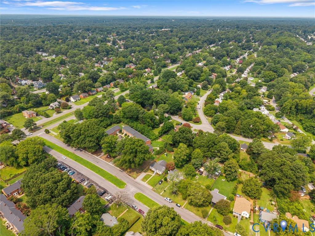 1310 Devers Rd