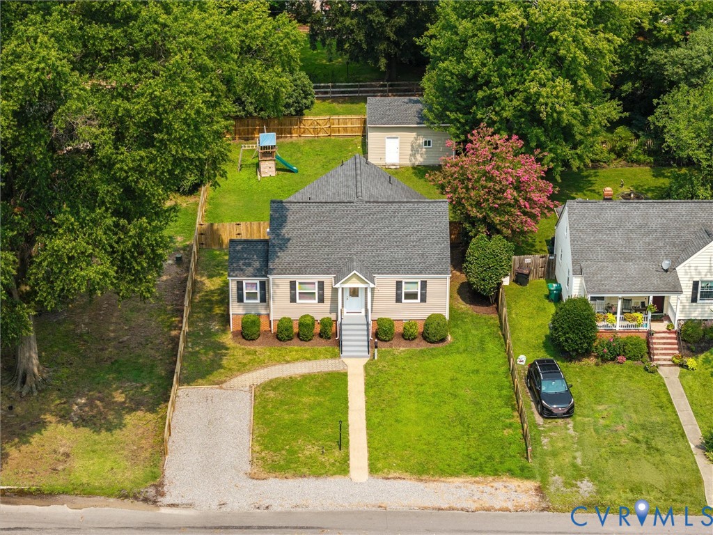 1310 Devers Rd