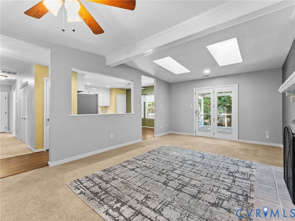 6811 Sika Ct