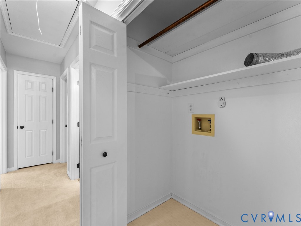 6811 Sika Ct