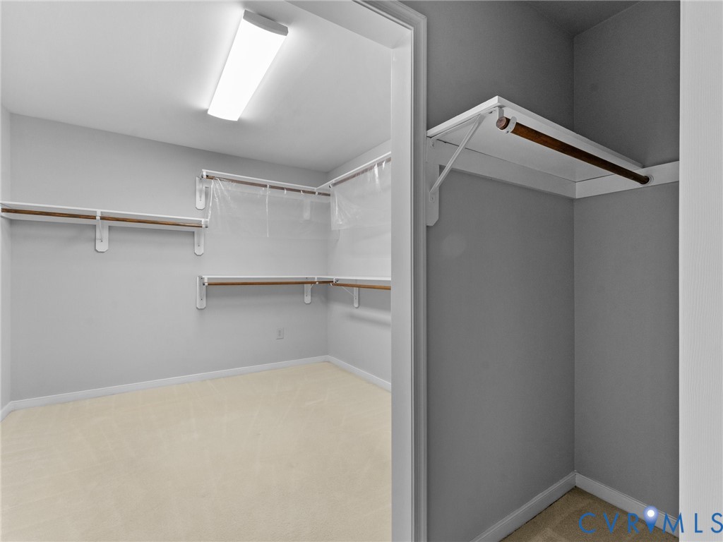 6811 Sika Ct