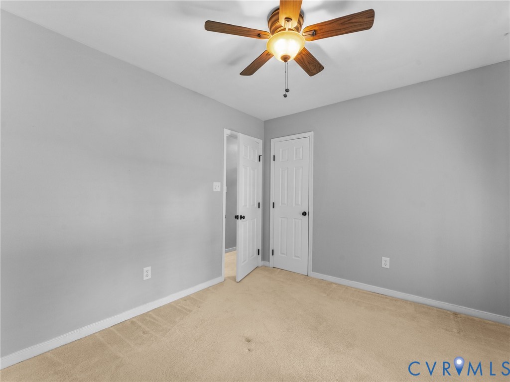 6811 Sika Ct