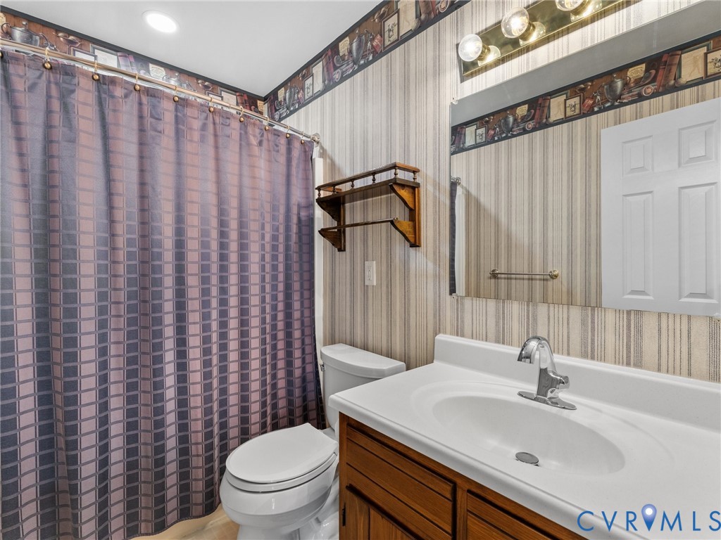 6811 Sika Ct