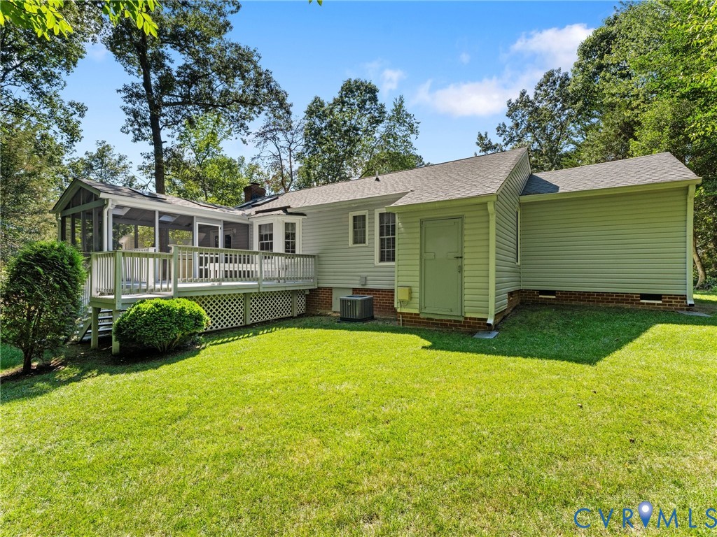 6811 Sika Ct
