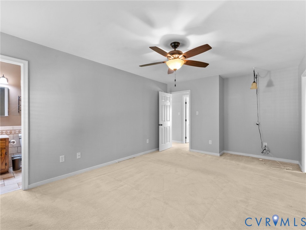 6811 Sika Ct