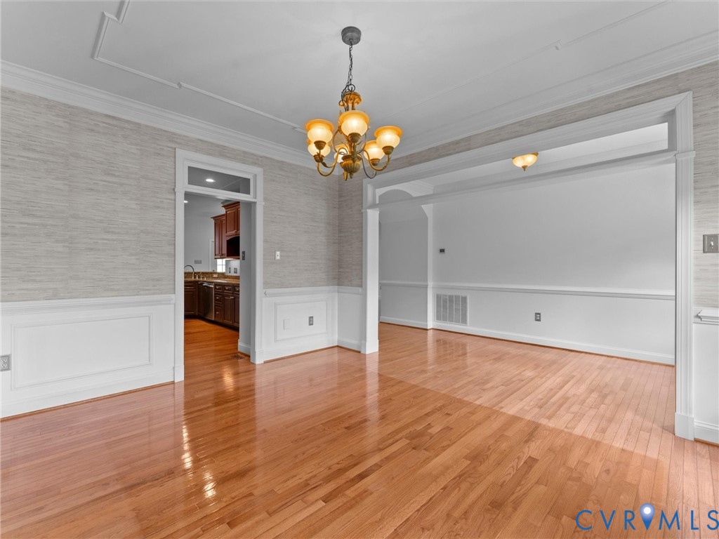6611 Ammon Rd