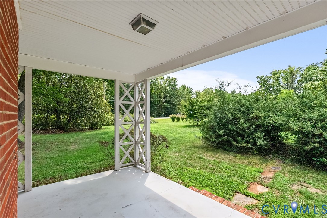 27039 N James Madison Hwy