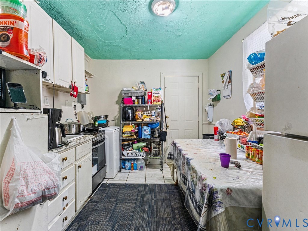 2739 Brampton Way