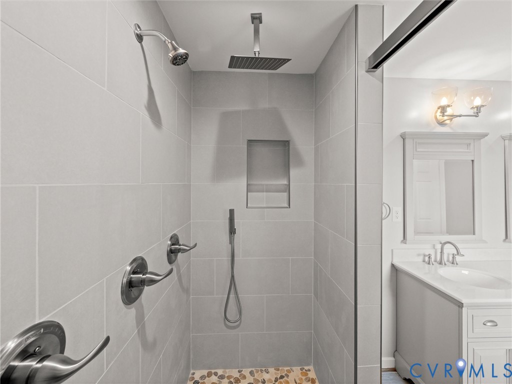 2226 Highland Dr Unit#C