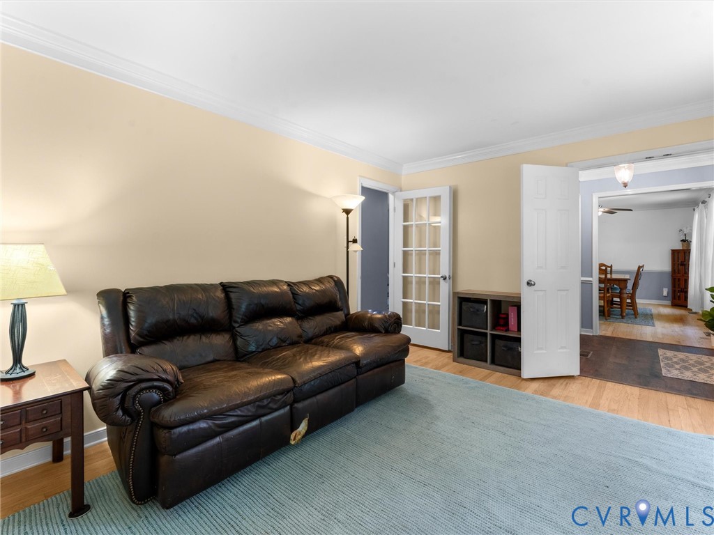 12651 Thoreau Dr