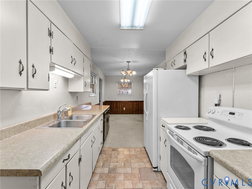3017 Sherwood Ln