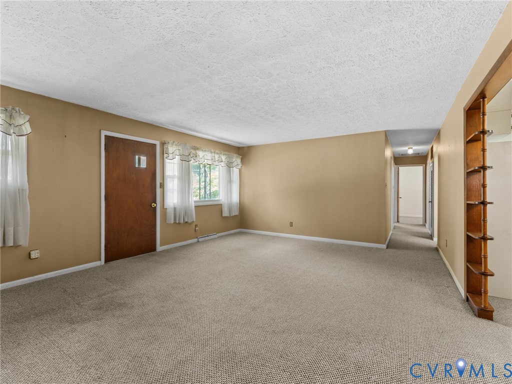 3017 Sherwood Ln