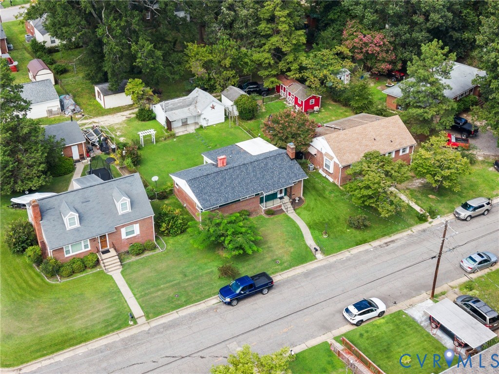 3017 Sherwood Ln