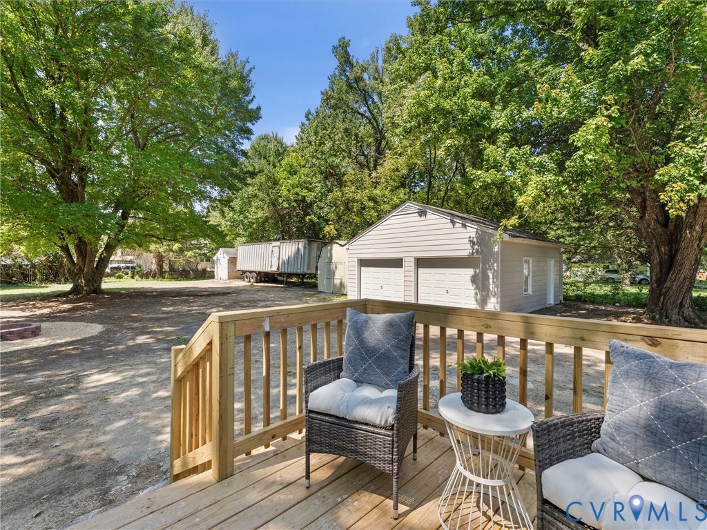 1417 Midage Ln