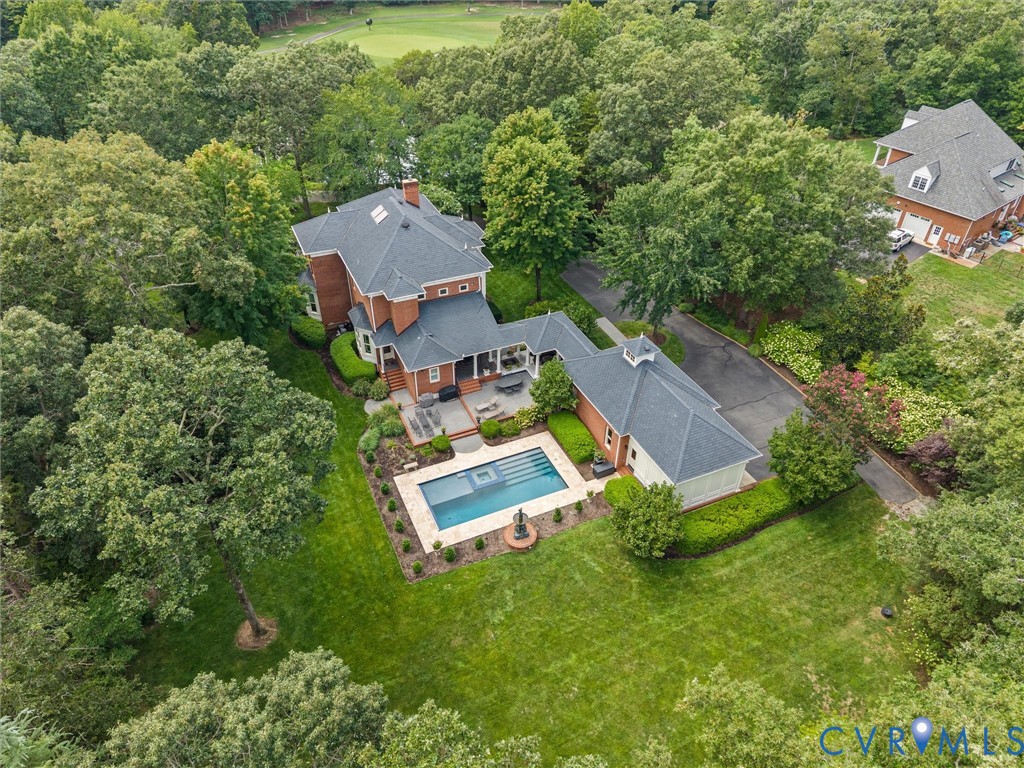3255 Greywalls Dr