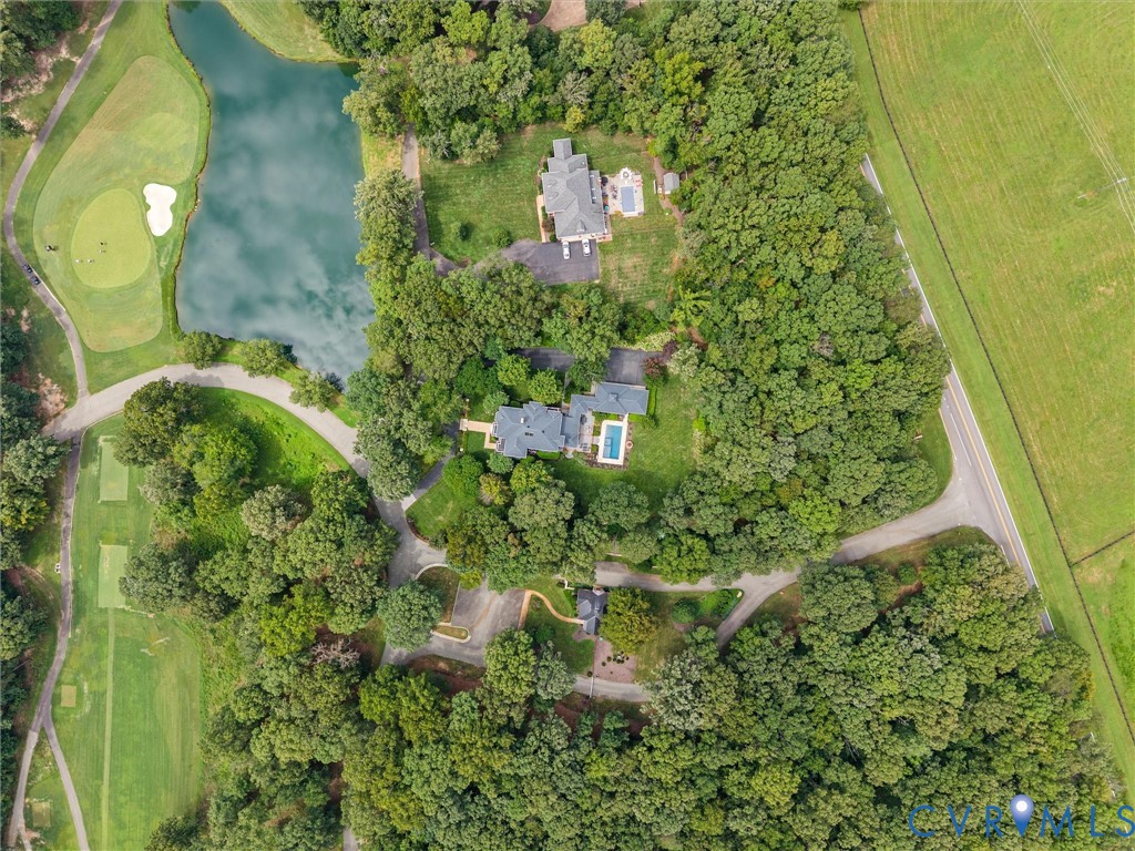 3255 Greywalls Dr