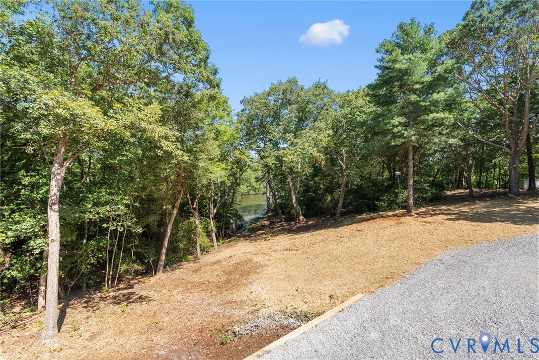 379 Mallard Dr